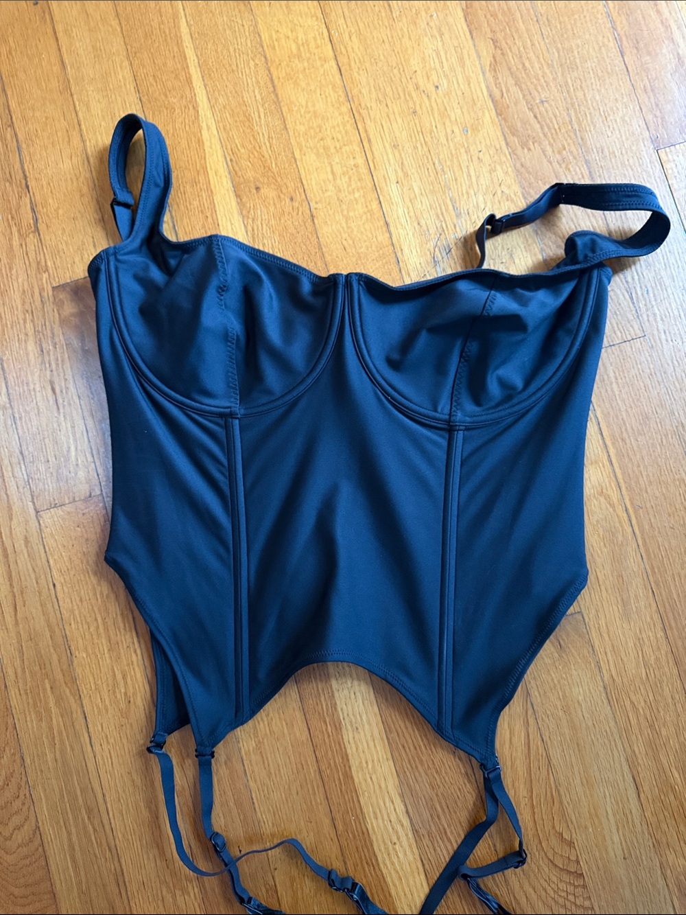 SKIMS body corset size 2x